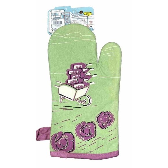 Blue Q Oven Mitt "My Favorite Salad Is Wine" Retro 50s Housewife Green Purple - Picture 2 of 4